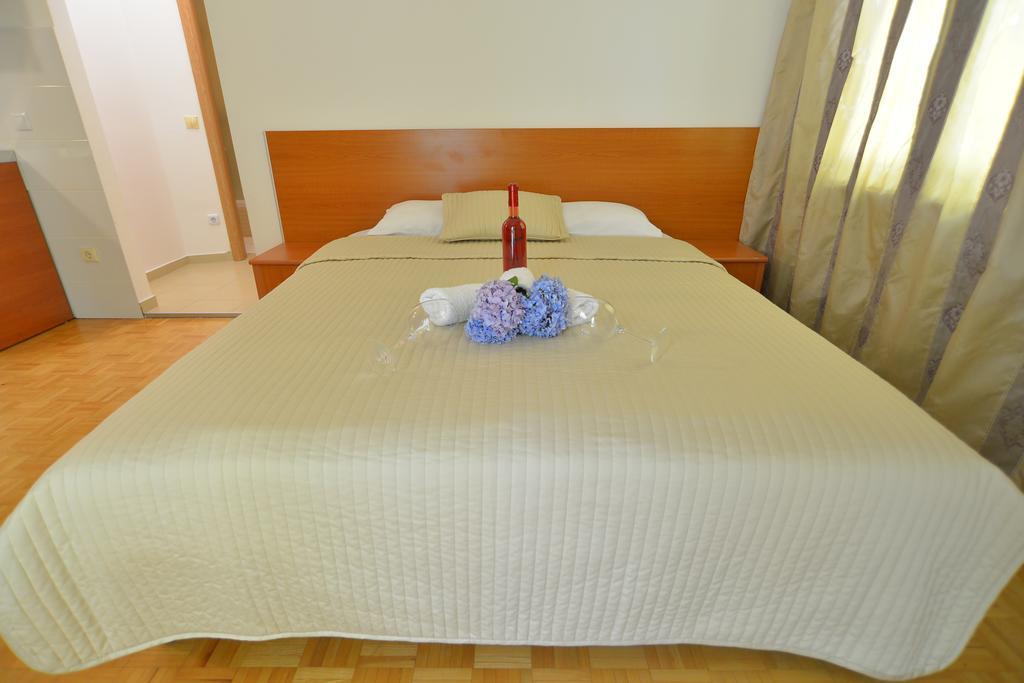 Solar Apartments Herceg Novi Eksteriør bilde
