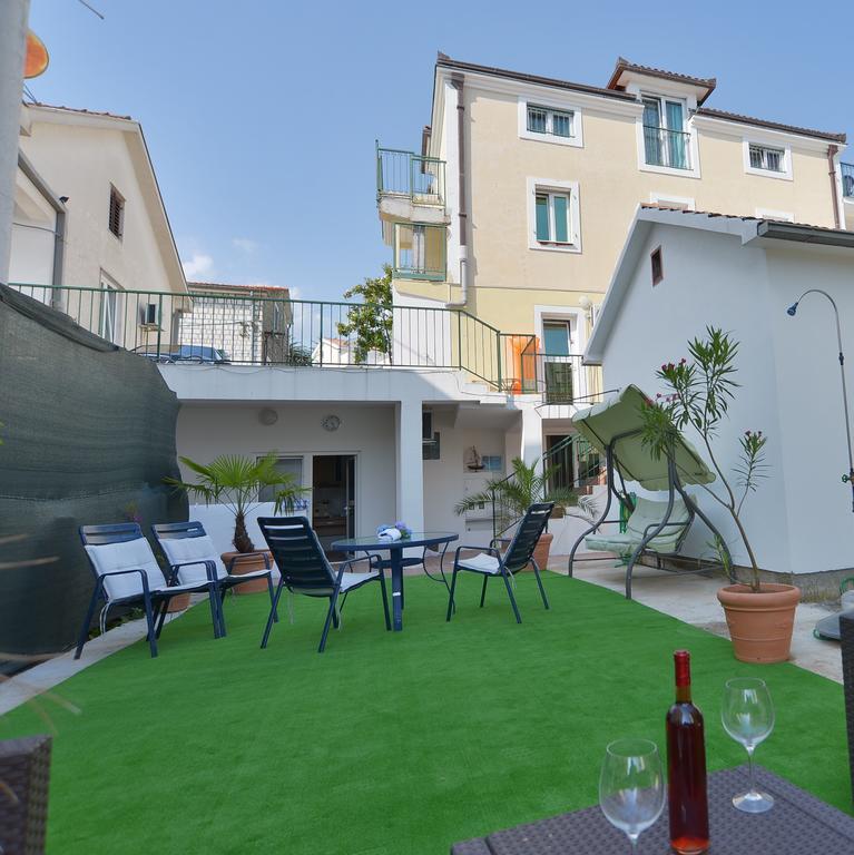 Solar Apartments Herceg Novi Rom bilde