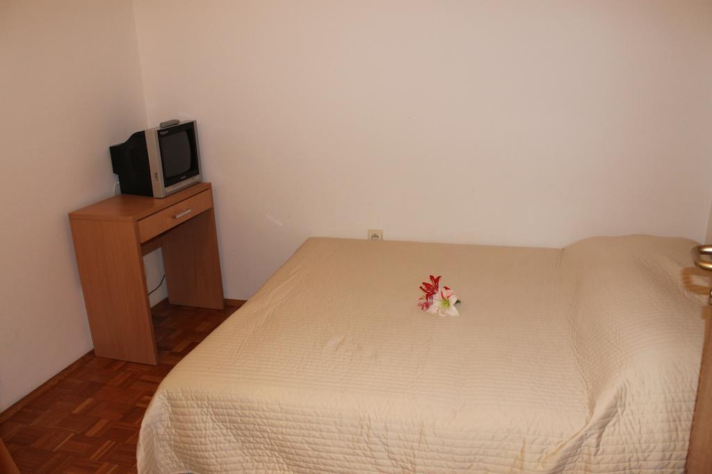 Solar Apartments Herceg Novi Rom bilde